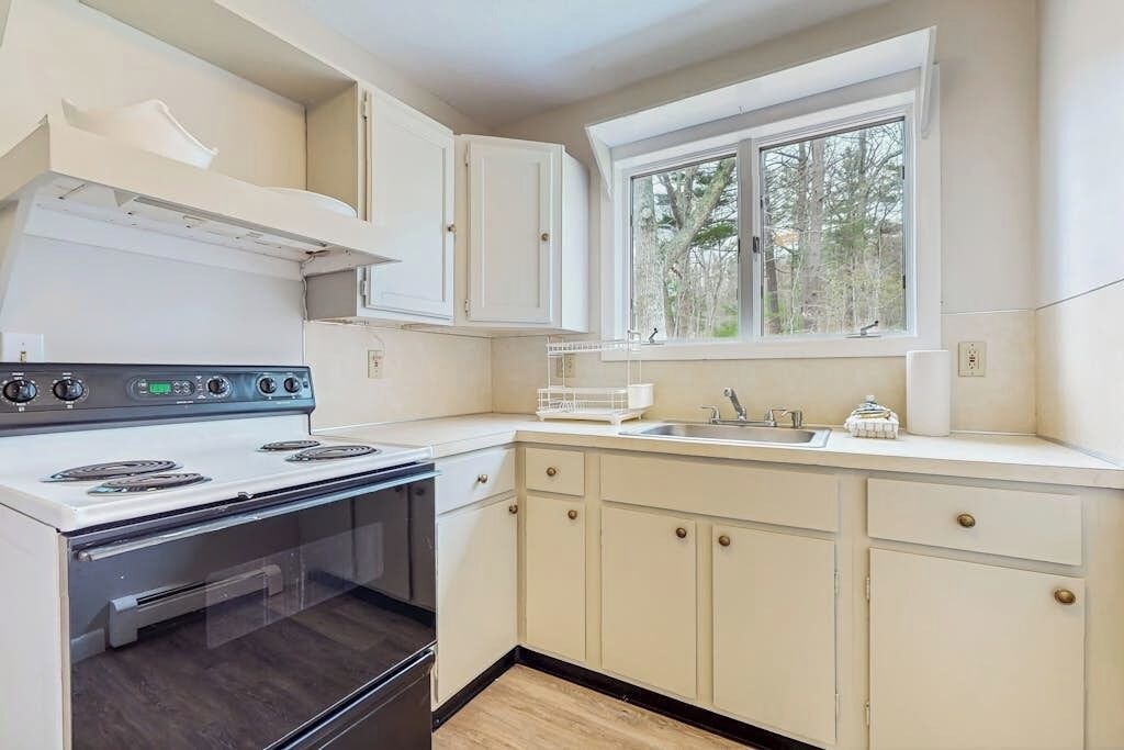 Photo of Kitchen in Cape Neddick