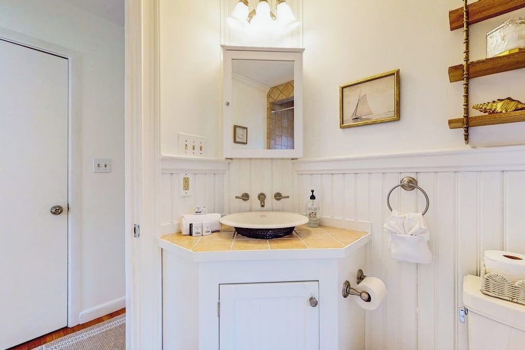 Photo of Bathroom in Cape Neddick