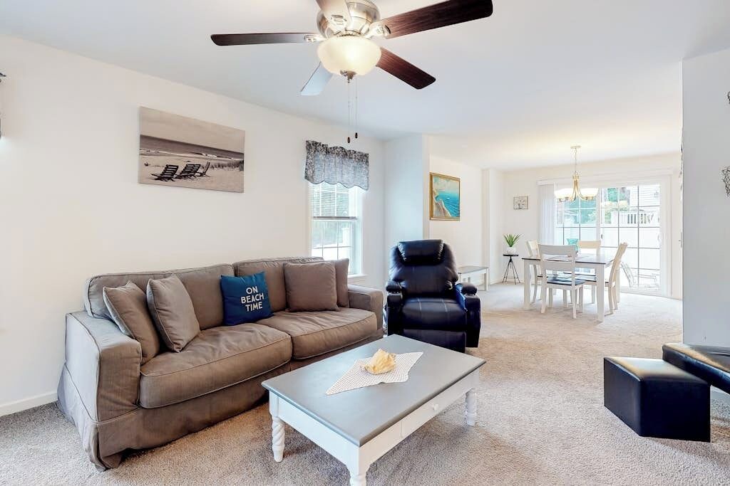 Photo of Livingroom in York Beach
