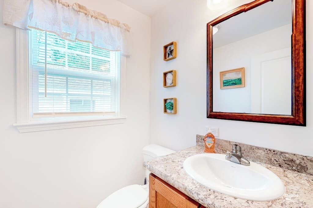 Photo of Bathroom in York Beach