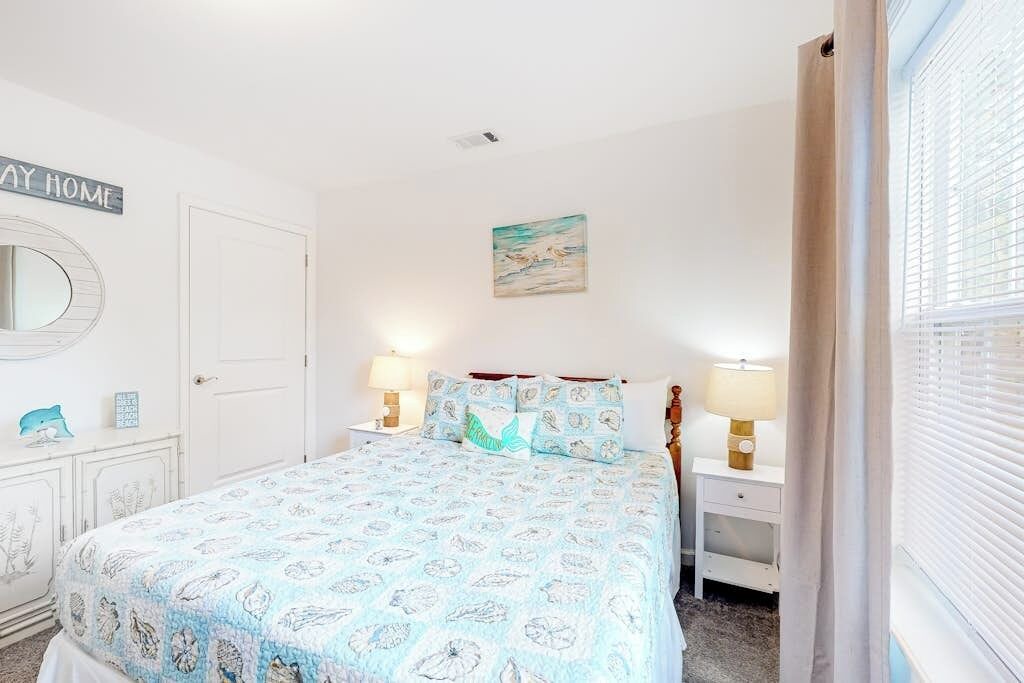 Photo of Bedroom in York Beach