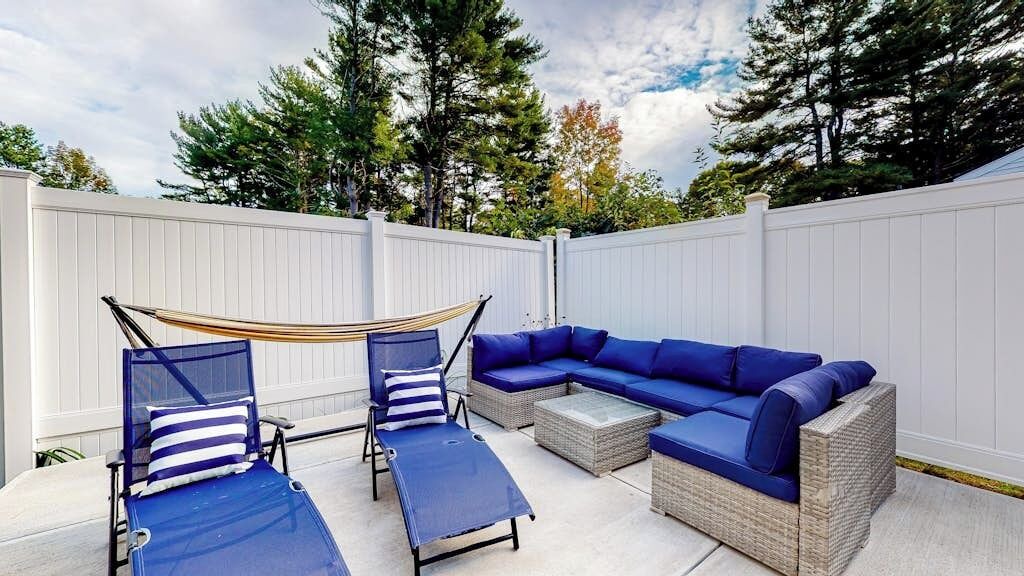 Photo of Patio Balcony in York Beach