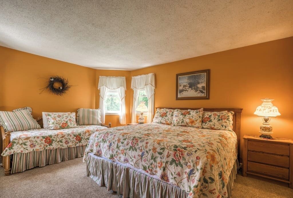Photo of Bedroom in North Conway