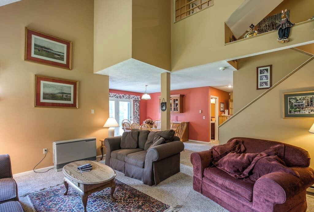 Photo of Livingroom in North Conway