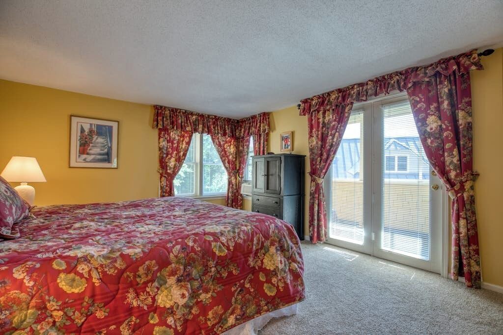 Photo of Bedroom in North Conway