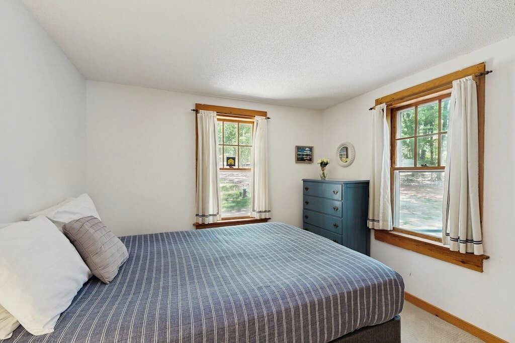 Photo of Bedroom in Freedom