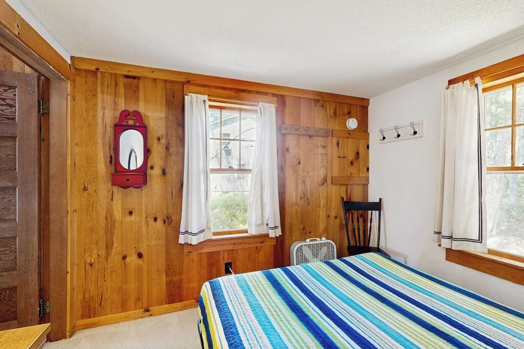 Photo of Bedroom in Freedom