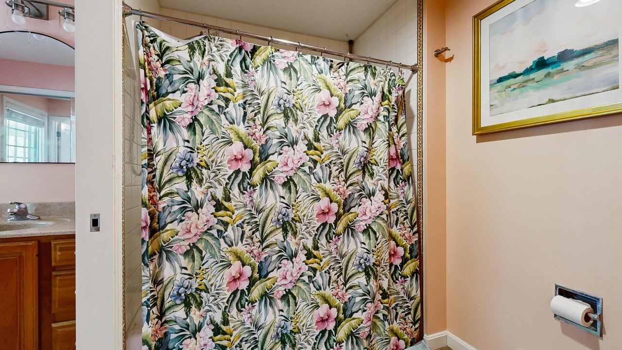 Photo of Bathroom in Cape Porpoise