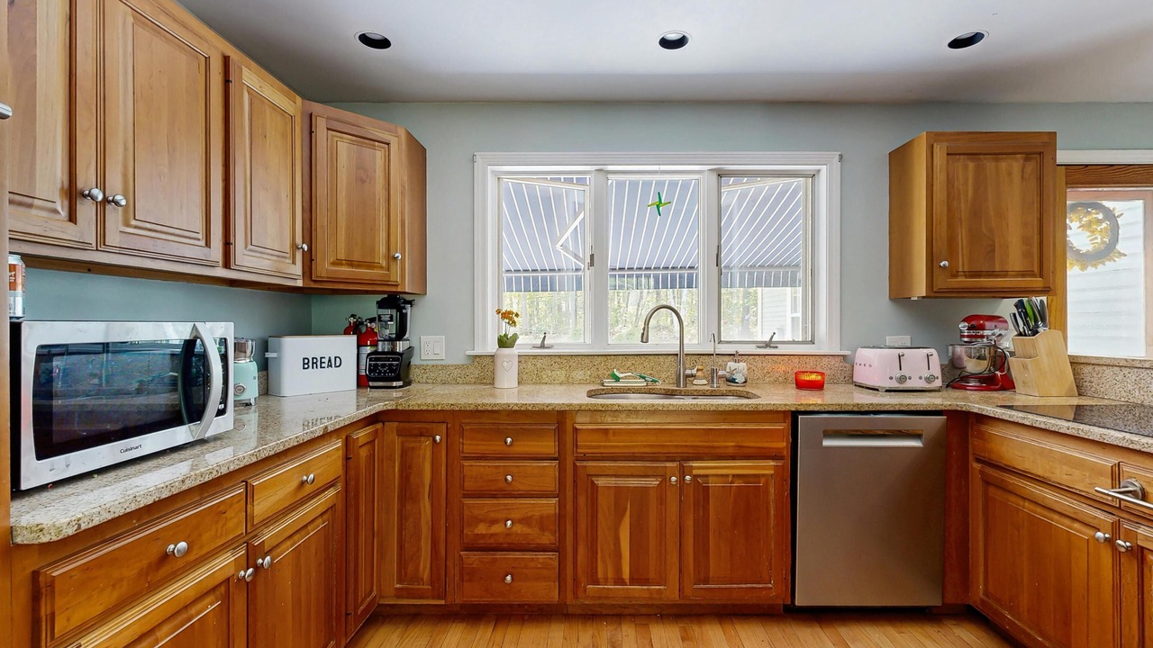 Photo of Kitchen in Cape Porpoise