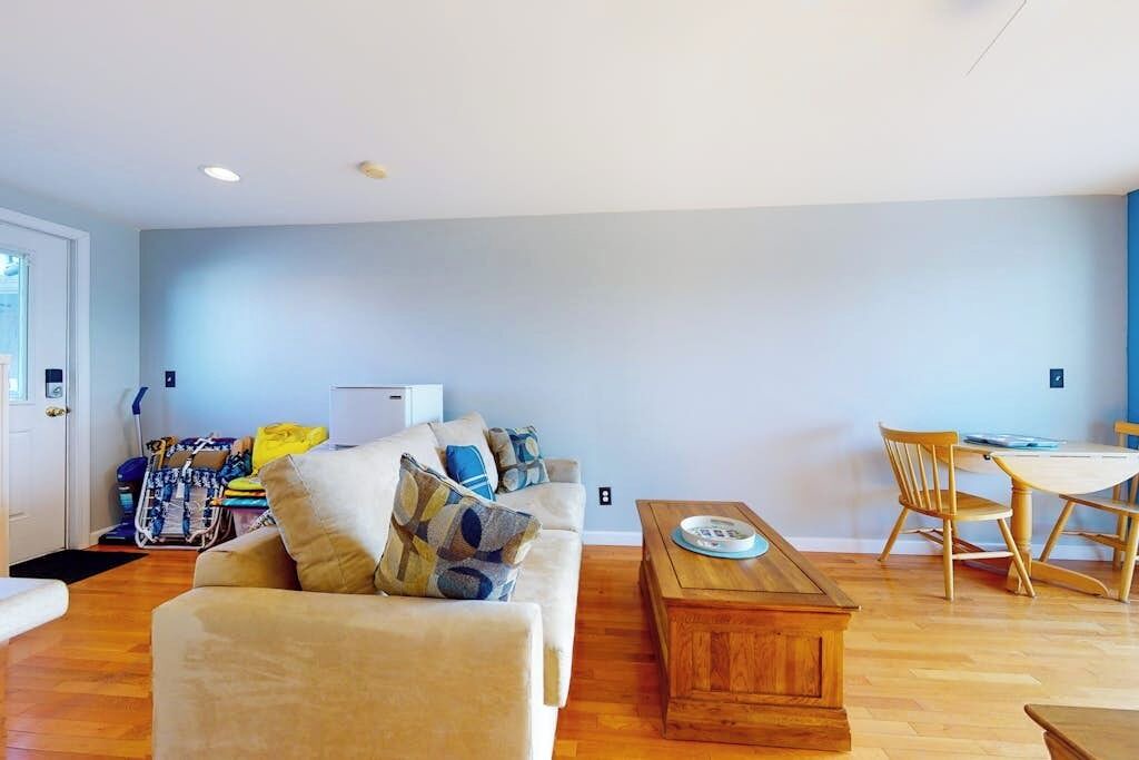 Photo of Livingroom in Hampton