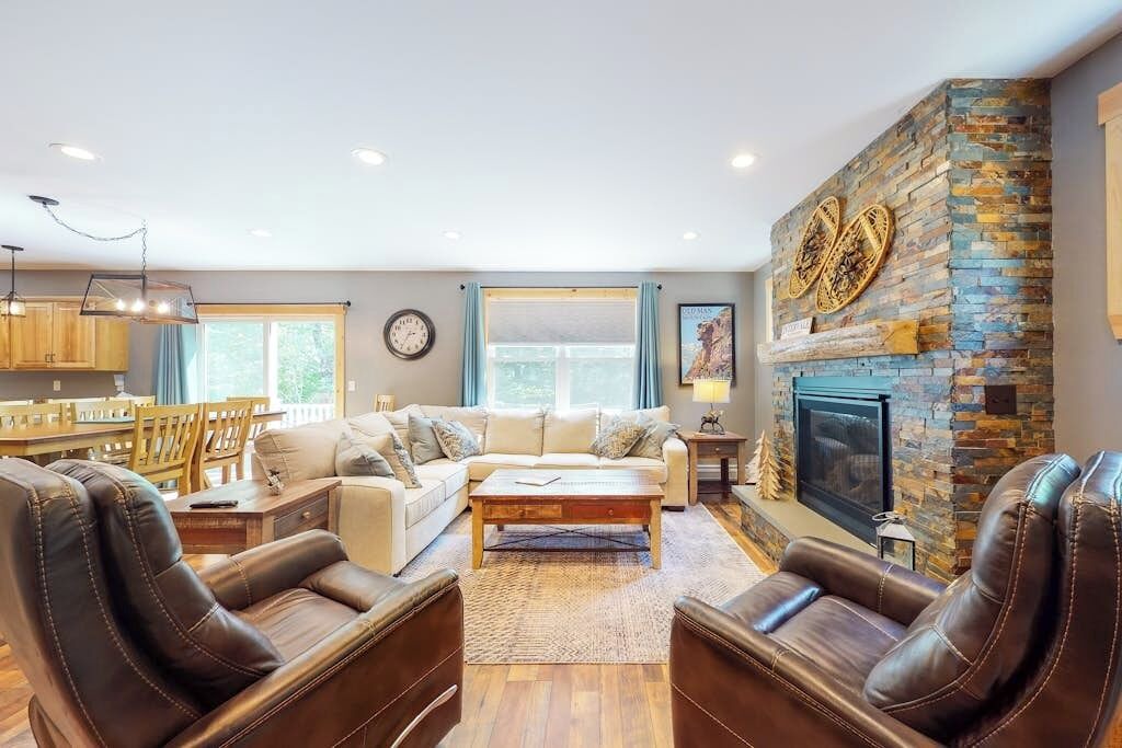 Photo of Livingroom in Intervale