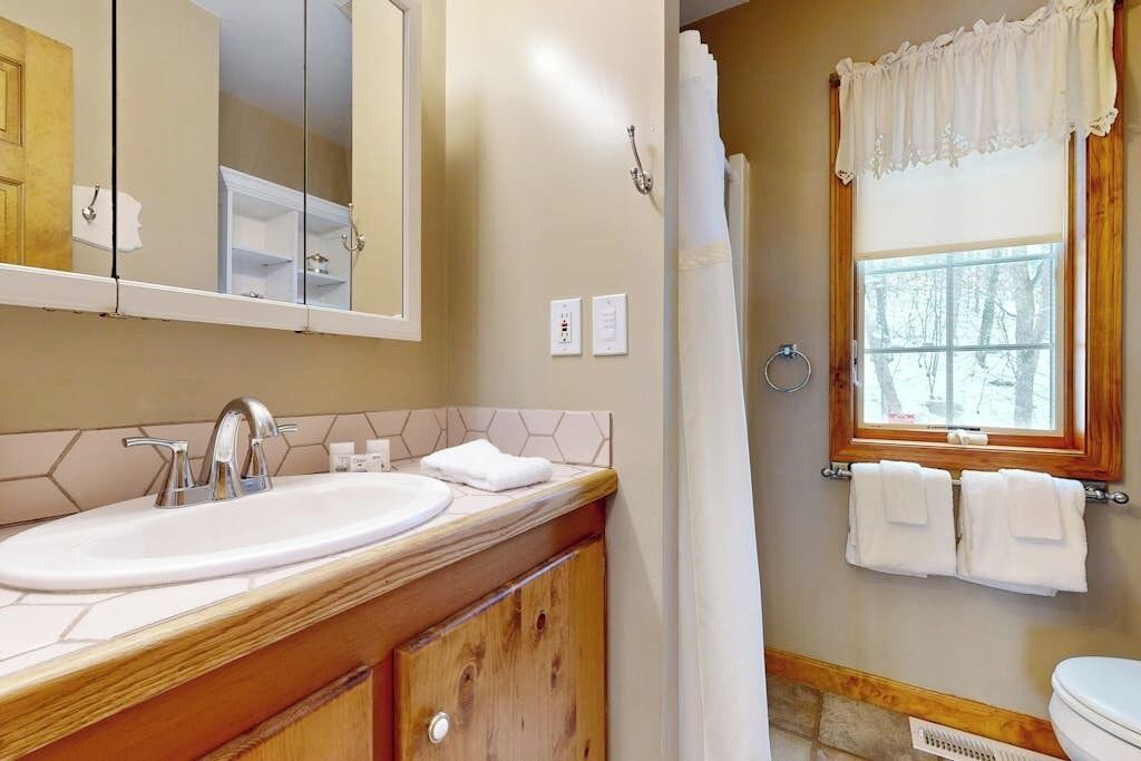 Photo of Bathroom in Intervale