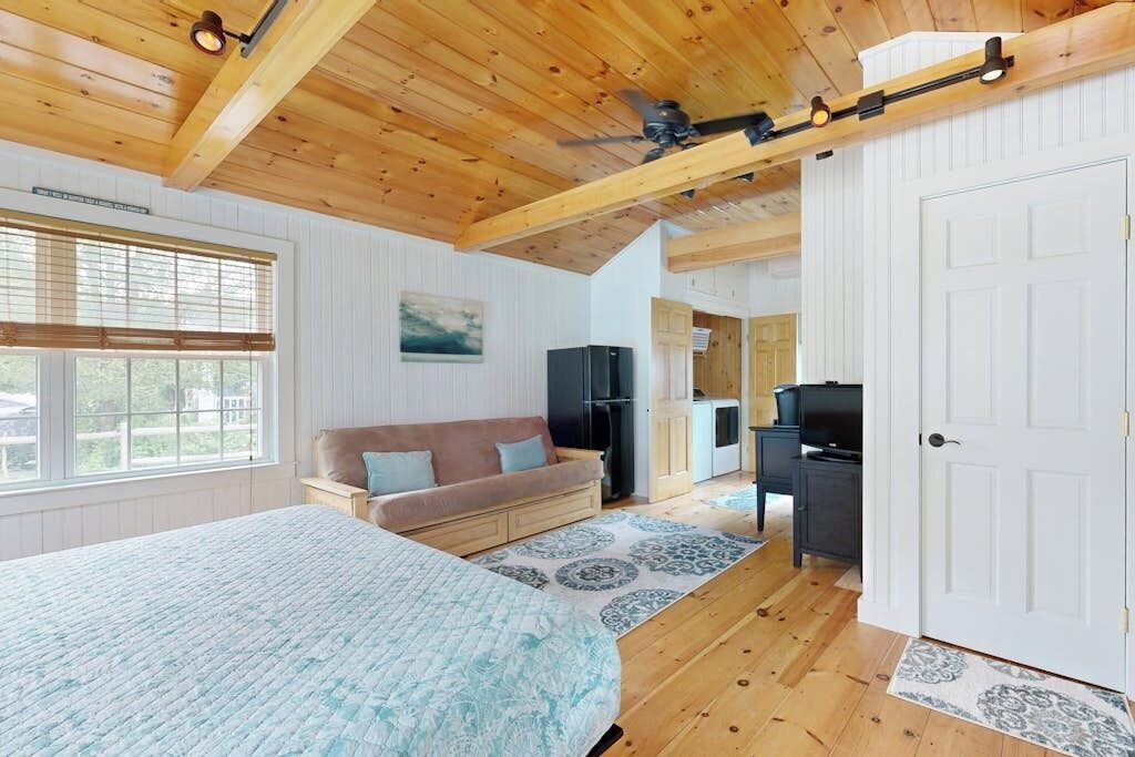Photo of Bedroom in Ogunquit