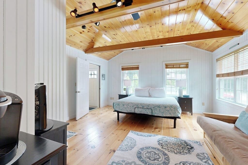 Photo of Bedroom in Ogunquit