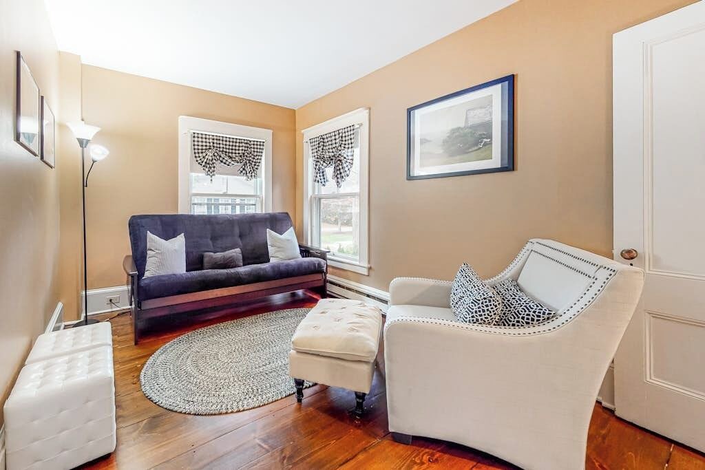 Photo of Livingroom in Kennebunkport