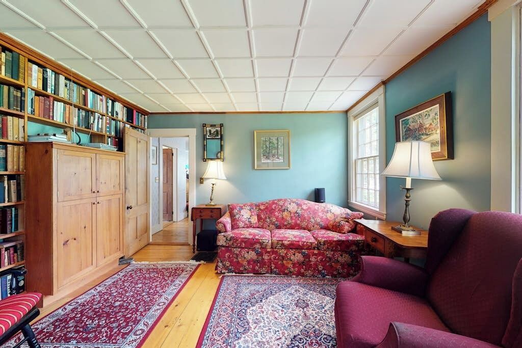 Photo of Livingroom in Paris Hill