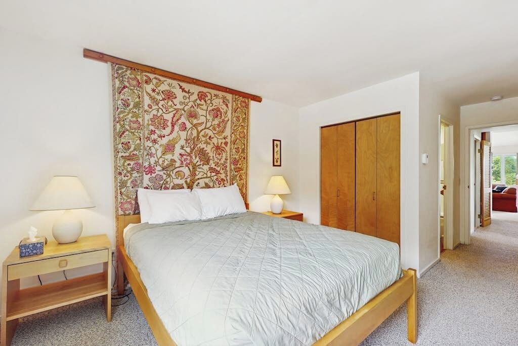 Photo of Bedroom in Warren