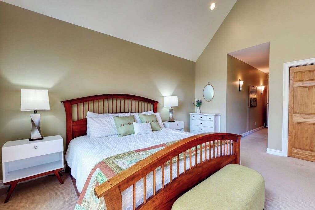 Photo of Bedroom in Cape Neddick