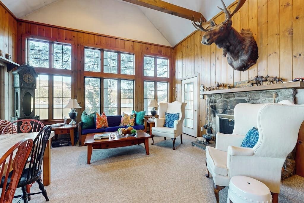 Photo of Livingroom in South Casco