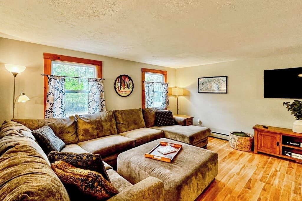 Photo of Livingroom in Bethel