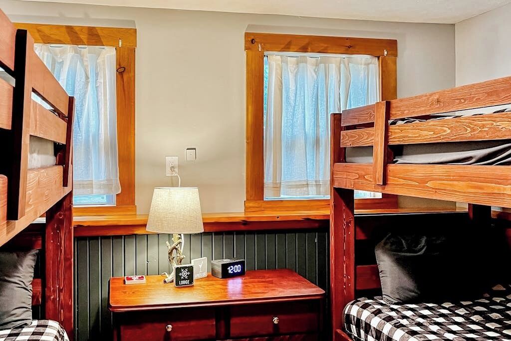 Photo of Bedroom in Bethel