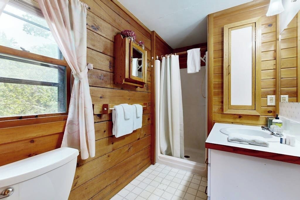 Photo of Bathroom in Bartlett