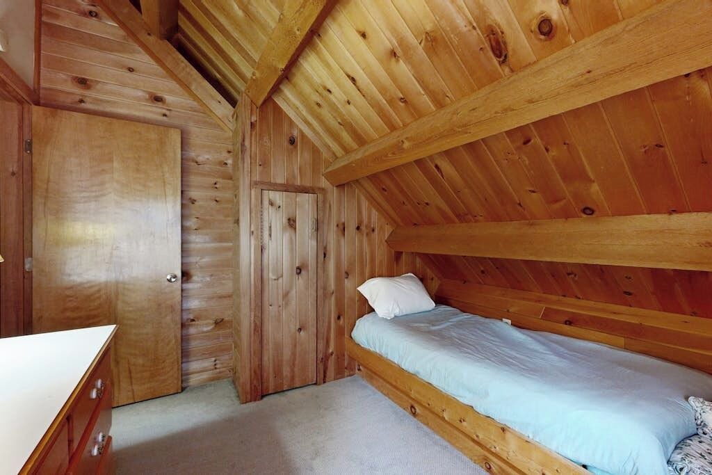 Photo of Bedroom in Bartlett