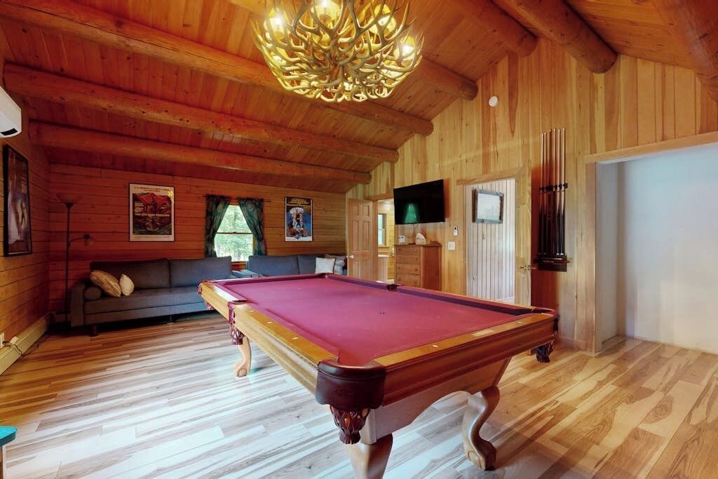 Photo of Livingroom in Scarborough