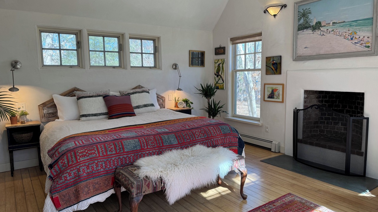 Photo of Bedroom in West Tisbury