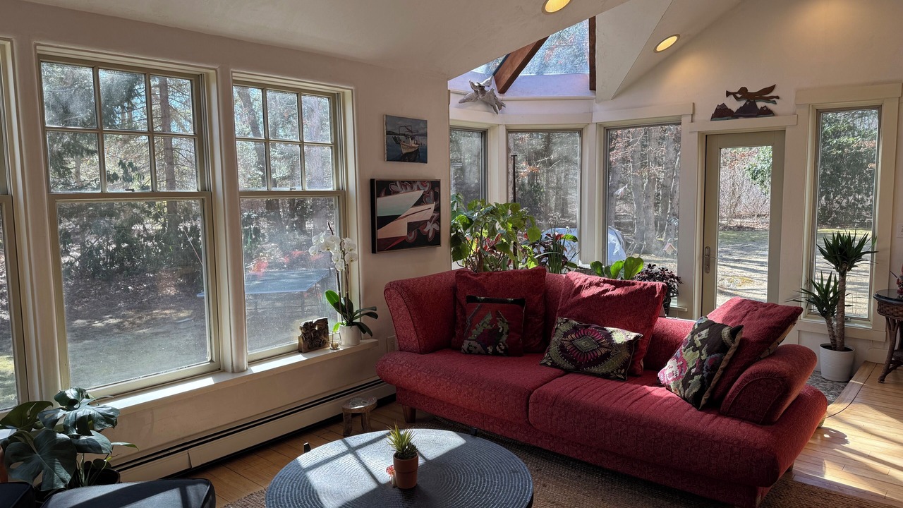 Photo of Livingroom in West Tisbury