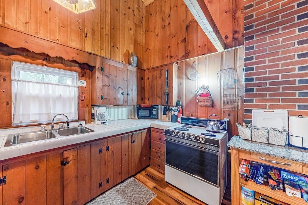 Photo of Kitchen in South Casco