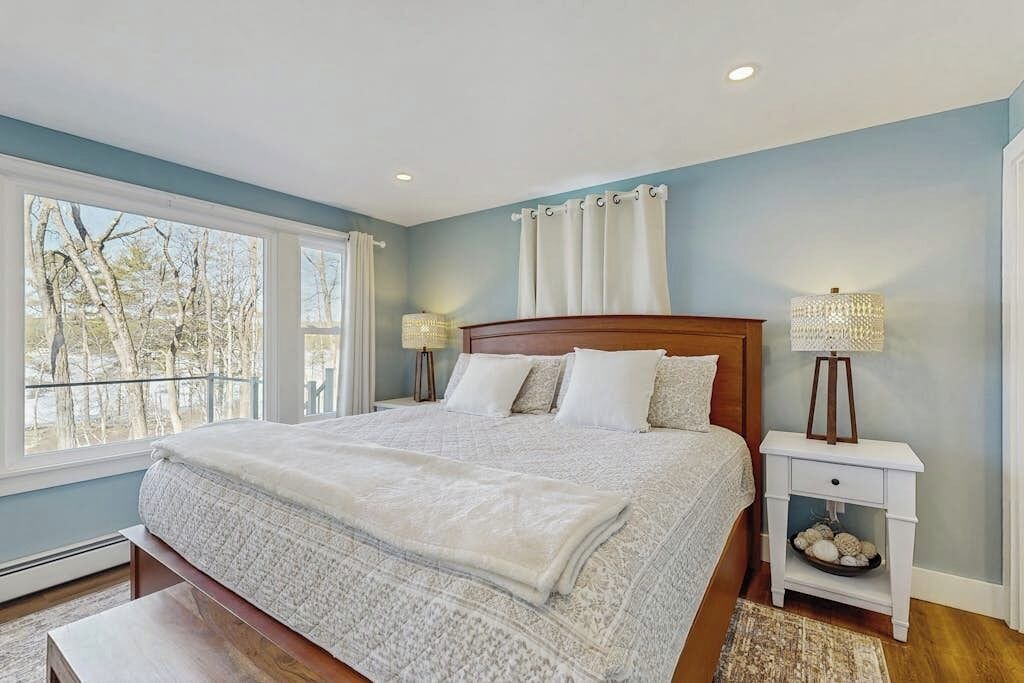 Photo of Bedroom in Gray
