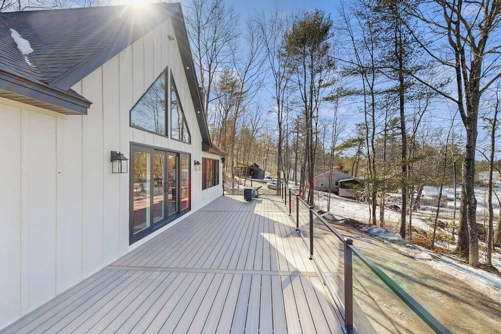 Photo of Patio Balcony in Gray