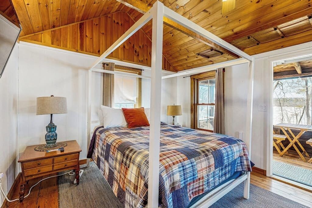 Photo of Bedroom in Gray