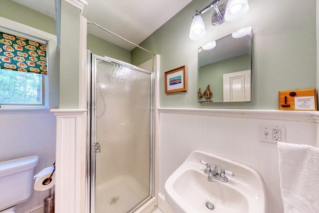 Photo of Bathroom in Monmouth