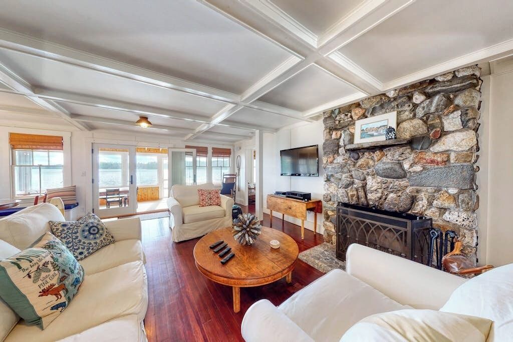 Photo of Livingroom in Monmouth