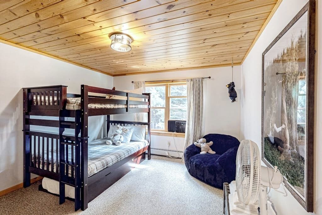 Photo of Bedroom in Rumford Center