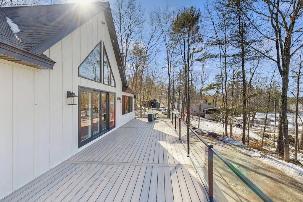 Photo of Patio Balcony in Gray