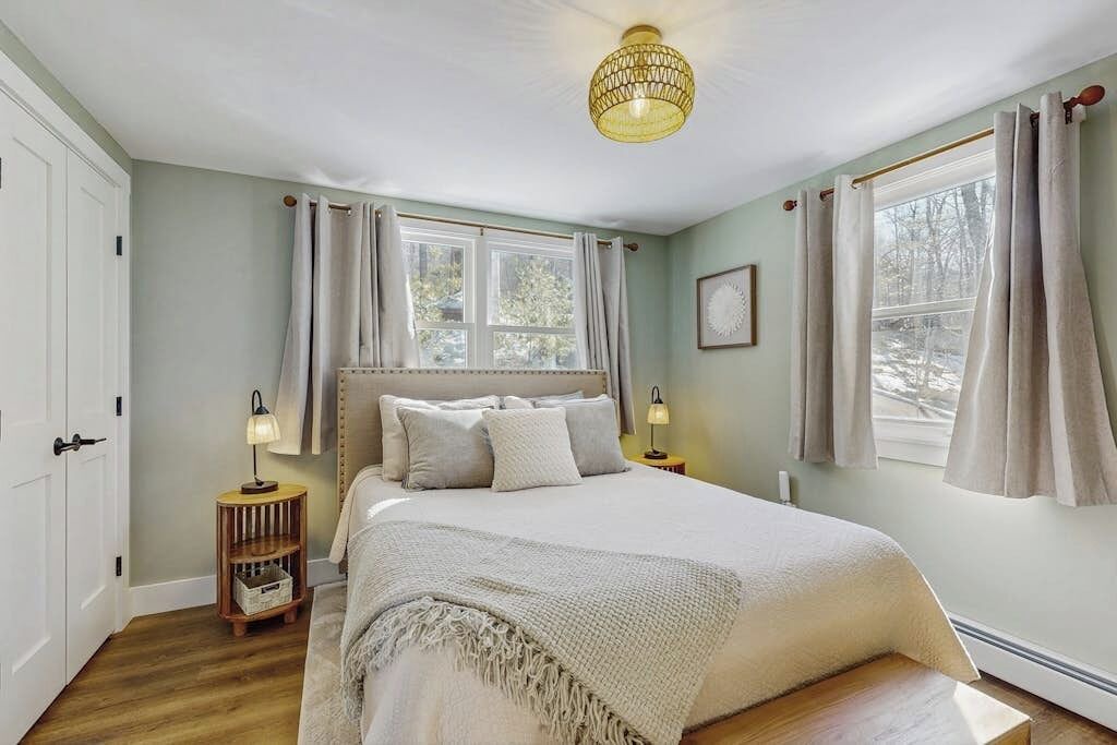 Photo of Bedroom in Gray