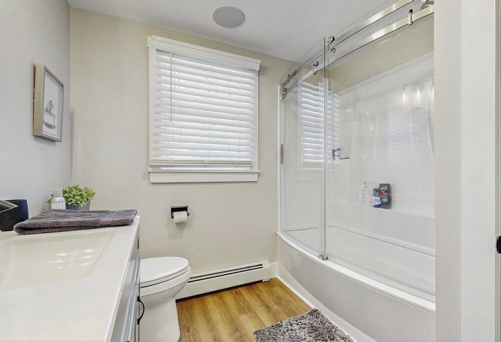 Photo of Bathroom in Gray