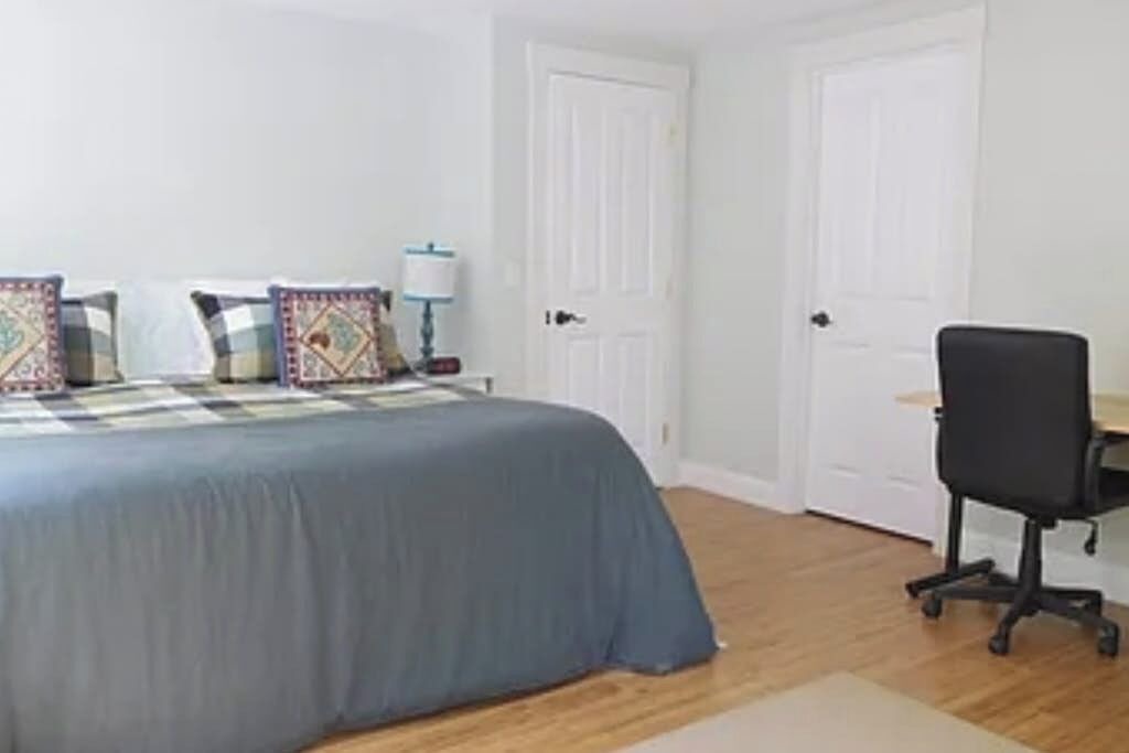Photo of Bedroom in Gardiner