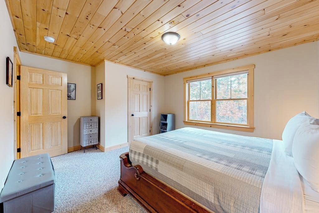 Photo of Bedroom in Bethel