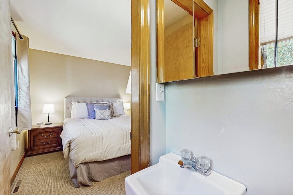 Photo of Bathroom in York Harbor