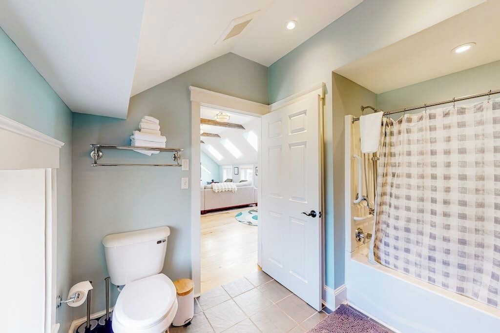 Photo of Bathroom in Waterbury Center