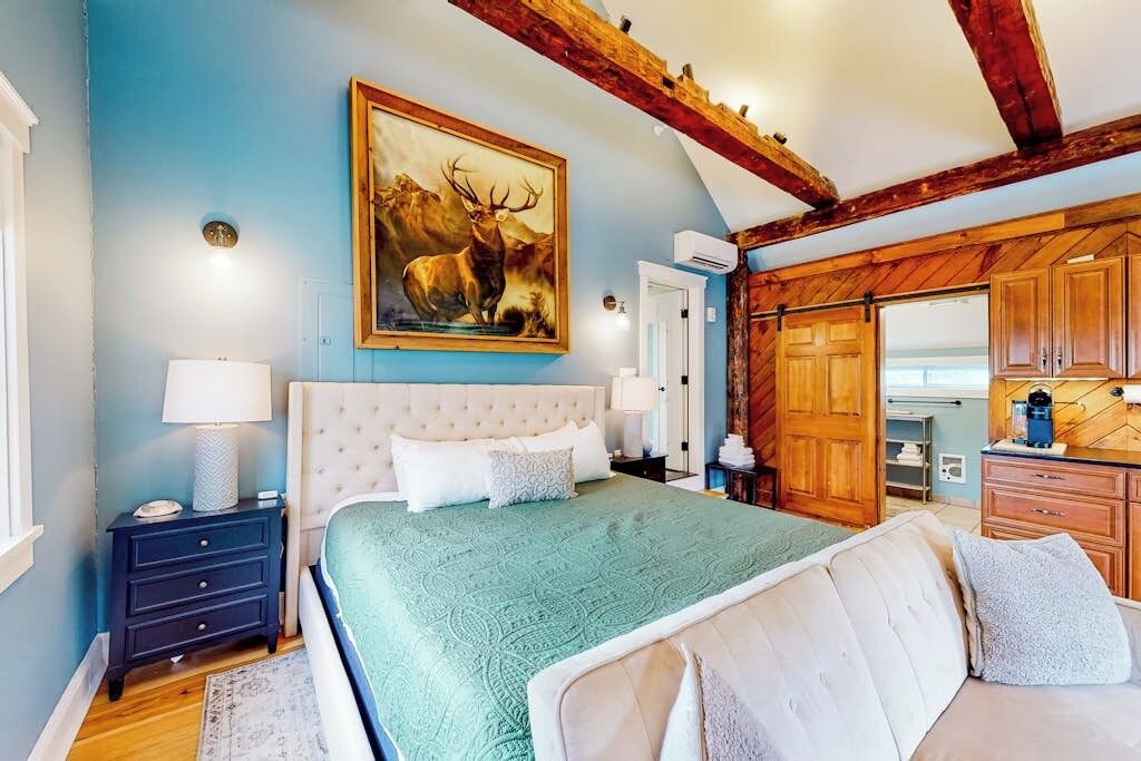 Photo of Bedroom in Waterbury Center