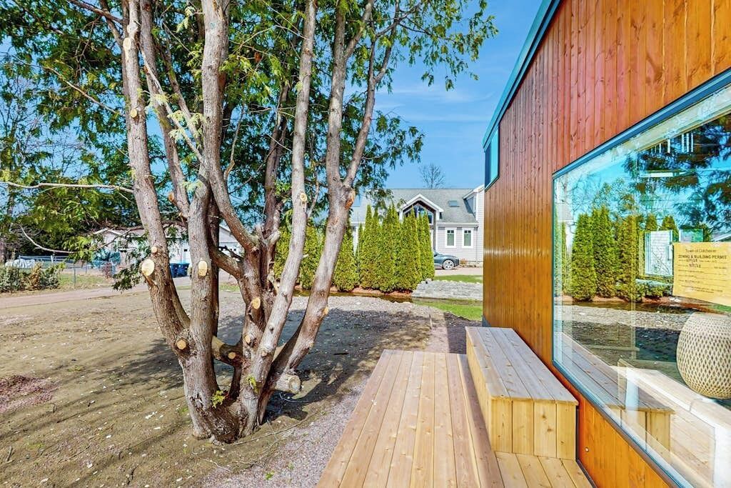 Photo of Outdoor in Malletts Bay