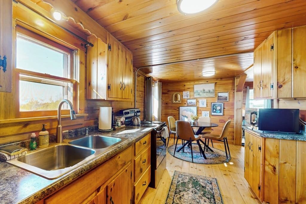 Photo of Kitchen in Glover
