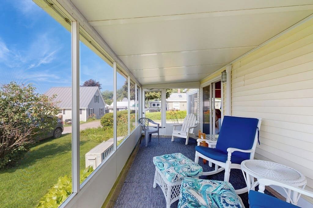 Photo of Patio Balcony in Malletts Bay