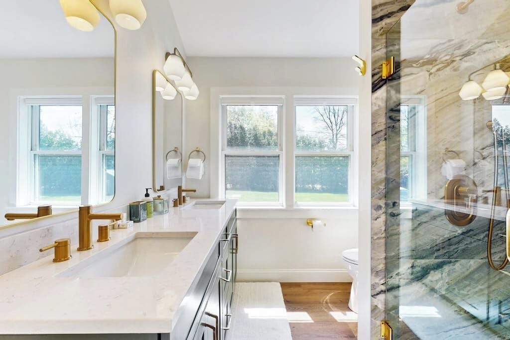 Photo of Bathroom in Malletts Bay