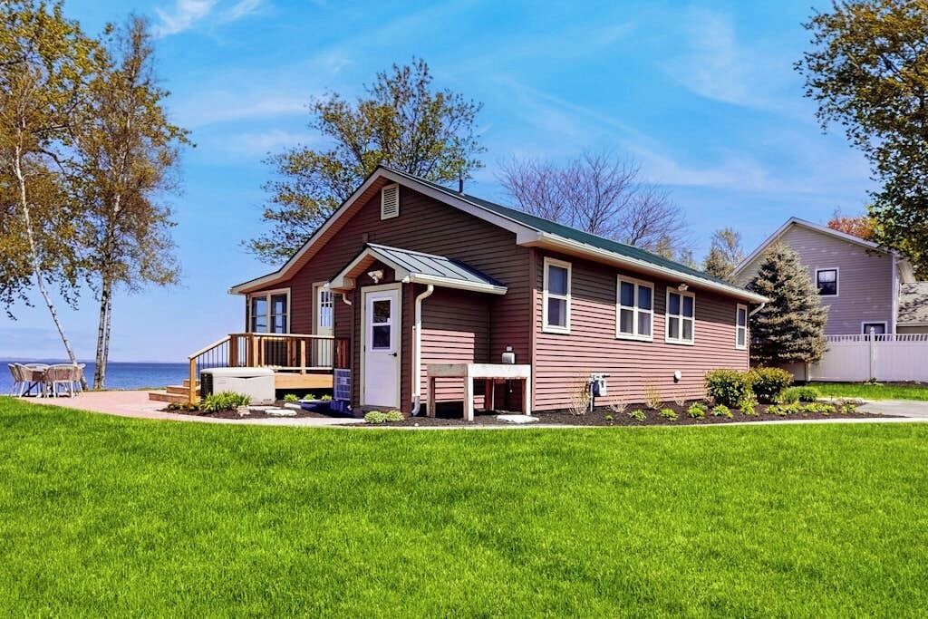 Photo of Outdoor in Malletts Bay